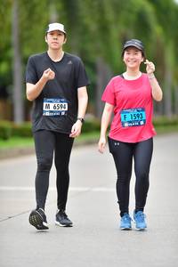 BIB: 6594, 1593
                            <button type="button" onclick="openModal(4601278)" class="btn btn-primary btn-sm float-right btn-popup" data-toggle="modal" data-target=".modal-high-quality">
                        <i class="fas fa-shopping-cart"></i> Add to Cart
                    </button>
                                            <button type="button" onclick="isThisMe(4601278, true)" class="btn btn-success btn-sm float-right btn-popup btn-isme hidden" data-toggle="tooltip" data-placement="bottom" title="นี่คือรูปของคุณใช่ไหม คลิกที่นี่เพื่อเอาเข้าอัลบั้ม">
                        <i class="fas fa-plus"></i> Add to album
                    </button>
                    <button type="button" onclick="isThisMe(4601278, false)" class="btn btn-warning btn-sm float-right btn-popup btn-isnotme hidden">
                        <i class="fas fa-ban"></i> Remove from album
                    </button>