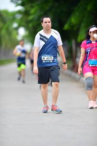 BIB: 6275
                            <button type="button" onclick="openModal(4592605)" class="btn btn-primary btn-sm float-right btn-popup" data-toggle="modal" data-target=".modal-high-quality">
                        <i class="fas fa-shopping-cart"></i> Add to Cart
                    </button>
                                            <button type="button" onclick="isThisMe(4592605, true)" class="btn btn-success btn-sm float-right btn-popup btn-isme hidden" data-toggle="tooltip" data-placement="bottom" title="นี่คือรูปของคุณใช่ไหม คลิกที่นี่เพื่อเอาเข้าอัลบั้ม">
                        <i class="fas fa-plus"></i> Add to album
                    </button>
                    <button type="button" onclick="isThisMe(4592605, false)" class="btn btn-warning btn-sm float-right btn-popup btn-isnotme hidden">
                        <i class="fas fa-ban"></i> Remove from album
                    </button>