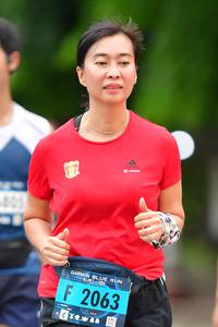 BIB: 2063
                            <button type="button" onclick="openModal(4706201)" class="btn btn-primary btn-sm float-right btn-popup" data-toggle="modal" data-target=".modal-high-quality">
                        <i class="fas fa-shopping-cart"></i> Add to Cart
                    </button>
                                            <button type="button" onclick="isThisMe(4706201, true)" class="btn btn-success btn-sm float-right btn-popup btn-isme hidden" data-toggle="tooltip" data-placement="bottom" title="นี่คือรูปของคุณใช่ไหม คลิกที่นี่เพื่อเอาเข้าอัลบั้ม">
                        <i class="fas fa-plus"></i> Add to album
                    </button>
                    <button type="button" onclick="isThisMe(4706201, false)" class="btn btn-warning btn-sm float-right btn-popup btn-isnotme hidden">
                        <i class="fas fa-ban"></i> Remove from album
                    </button>