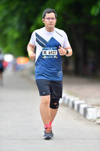 BIB: 6427
                            <button type="button" onclick="openModal(4703944)" class="btn btn-primary btn-sm float-right btn-popup" data-toggle="modal" data-target=".modal-high-quality">
                        <i class="fas fa-shopping-cart"></i> Add to Cart
                    </button>
                                            <button type="button" onclick="isThisMe(4703944, true)" class="btn btn-success btn-sm float-right btn-popup btn-isme hidden" data-toggle="tooltip" data-placement="bottom" title="นี่คือรูปของคุณใช่ไหม คลิกที่นี่เพื่อเอาเข้าอัลบั้ม">
                        <i class="fas fa-plus"></i> Add to album
                    </button>
                    <button type="button" onclick="isThisMe(4703944, false)" class="btn btn-warning btn-sm float-right btn-popup btn-isnotme hidden">
                        <i class="fas fa-ban"></i> Remove from album
                    </button>