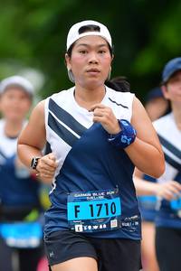 BIB: 1710
                            <button type="button" onclick="openModal(4706307)" class="btn btn-primary btn-sm float-right btn-popup" data-toggle="modal" data-target=".modal-high-quality">
                        <i class="fas fa-shopping-cart"></i> Add to Cart
                    </button>
                                            <button type="button" onclick="isThisMe(4706307, true)" class="btn btn-success btn-sm float-right btn-popup btn-isme hidden" data-toggle="tooltip" data-placement="bottom" title="นี่คือรูปของคุณใช่ไหม คลิกที่นี่เพื่อเอาเข้าอัลบั้ม">
                        <i class="fas fa-plus"></i> Add to album
                    </button>
                    <button type="button" onclick="isThisMe(4706307, false)" class="btn btn-warning btn-sm float-right btn-popup btn-isnotme hidden">
                        <i class="fas fa-ban"></i> Remove from album
                    </button>