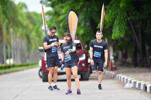 BIB: 
                            <button type="button" onclick="openModal(4595013)" class="btn btn-primary btn-sm float-right btn-popup" data-toggle="modal" data-target=".modal-high-quality">
                        <i class="fas fa-shopping-cart"></i> Add to Cart
                    </button>
                                            <button type="button" onclick="isThisMe(4595013, true)" class="btn btn-success btn-sm float-right btn-popup btn-isme hidden" data-toggle="tooltip" data-placement="bottom" title="นี่คือรูปของคุณใช่ไหม คลิกที่นี่เพื่อเอาเข้าอัลบั้ม">
                        <i class="fas fa-plus"></i> Add to album
                    </button>
                    <button type="button" onclick="isThisMe(4595013, false)" class="btn btn-warning btn-sm float-right btn-popup btn-isnotme hidden">
                        <i class="fas fa-ban"></i> Remove from album
                    </button>