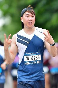 BIB: 6235
                            <button type="button" onclick="openModal(4687692)" class="btn btn-primary btn-sm float-right btn-popup" data-toggle="modal" data-target=".modal-high-quality">
                        <i class="fas fa-shopping-cart"></i> Add to Cart
                    </button>
                                            <button type="button" onclick="isThisMe(4687692, true)" class="btn btn-success btn-sm float-right btn-popup btn-isme hidden" data-toggle="tooltip" data-placement="bottom" title="นี่คือรูปของคุณใช่ไหม คลิกที่นี่เพื่อเอาเข้าอัลบั้ม">
                        <i class="fas fa-plus"></i> Add to album
                    </button>
                    <button type="button" onclick="isThisMe(4687692, false)" class="btn btn-warning btn-sm float-right btn-popup btn-isnotme hidden">
                        <i class="fas fa-ban"></i> Remove from album
                    </button>