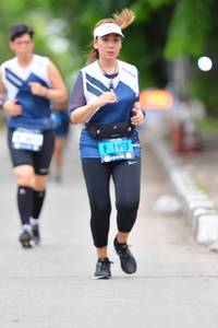 BIB: 1995
                            <button type="button" onclick="openModal(4702830)" class="btn btn-primary btn-sm float-right btn-popup" data-toggle="modal" data-target=".modal-high-quality">
                        <i class="fas fa-shopping-cart"></i> Add to Cart
                    </button>
                                            <button type="button" onclick="isThisMe(4702830, true)" class="btn btn-success btn-sm float-right btn-popup btn-isme hidden" data-toggle="tooltip" data-placement="bottom" title="นี่คือรูปของคุณใช่ไหม คลิกที่นี่เพื่อเอาเข้าอัลบั้ม">
                        <i class="fas fa-plus"></i> Add to album
                    </button>
                    <button type="button" onclick="isThisMe(4702830, false)" class="btn btn-warning btn-sm float-right btn-popup btn-isnotme hidden">
                        <i class="fas fa-ban"></i> Remove from album
                    </button>