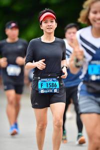 BIB: 1586
                            <button type="button" onclick="openModal(4611561)" class="btn btn-primary btn-sm float-right btn-popup" data-toggle="modal" data-target=".modal-high-quality">
                        <i class="fas fa-shopping-cart"></i> Add to Cart
                    </button>
                                            <button type="button" onclick="isThisMe(4611561, true)" class="btn btn-success btn-sm float-right btn-popup btn-isme hidden" data-toggle="tooltip" data-placement="bottom" title="นี่คือรูปของคุณใช่ไหม คลิกที่นี่เพื่อเอาเข้าอัลบั้ม">
                        <i class="fas fa-plus"></i> Add to album
                    </button>
                    <button type="button" onclick="isThisMe(4611561, false)" class="btn btn-warning btn-sm float-right btn-popup btn-isnotme hidden">
                        <i class="fas fa-ban"></i> Remove from album
                    </button>