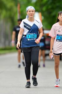 BIB: 2182
                            <button type="button" onclick="openModal(4704134)" class="btn btn-primary btn-sm float-right btn-popup" data-toggle="modal" data-target=".modal-high-quality">
                        <i class="fas fa-shopping-cart"></i> Add to Cart
                    </button>
                                            <button type="button" onclick="isThisMe(4704134, true)" class="btn btn-success btn-sm float-right btn-popup btn-isme hidden" data-toggle="tooltip" data-placement="bottom" title="นี่คือรูปของคุณใช่ไหม คลิกที่นี่เพื่อเอาเข้าอัลบั้ม">
                        <i class="fas fa-plus"></i> Add to album
                    </button>
                    <button type="button" onclick="isThisMe(4704134, false)" class="btn btn-warning btn-sm float-right btn-popup btn-isnotme hidden">
                        <i class="fas fa-ban"></i> Remove from album
                    </button>