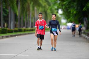 BIB: 2650, 2643
                            <button type="button" onclick="openModal(4594088)" class="btn btn-primary btn-sm float-right btn-popup" data-toggle="modal" data-target=".modal-high-quality">
                        <i class="fas fa-shopping-cart"></i> Add to Cart
                    </button>
                                            <button type="button" onclick="isThisMe(4594088, true)" class="btn btn-success btn-sm float-right btn-popup btn-isme hidden" data-toggle="tooltip" data-placement="bottom" title="นี่คือรูปของคุณใช่ไหม คลิกที่นี่เพื่อเอาเข้าอัลบั้ม">
                        <i class="fas fa-plus"></i> Add to album
                    </button>
                    <button type="button" onclick="isThisMe(4594088, false)" class="btn btn-warning btn-sm float-right btn-popup btn-isnotme hidden">
                        <i class="fas fa-ban"></i> Remove from album
                    </button>