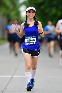 BIB: 8698
                            <button type="button" onclick="openModal(4686077)" class="btn btn-primary btn-sm float-right btn-popup" data-toggle="modal" data-target=".modal-high-quality">
                        <i class="fas fa-shopping-cart"></i> Add to Cart
                    </button>
                                            <button type="button" onclick="isThisMe(4686077, true)" class="btn btn-success btn-sm float-right btn-popup btn-isme hidden" data-toggle="tooltip" data-placement="bottom" title="นี่คือรูปของคุณใช่ไหม คลิกที่นี่เพื่อเอาเข้าอัลบั้ม">
                        <i class="fas fa-plus"></i> Add to album
                    </button>
                    <button type="button" onclick="isThisMe(4686077, false)" class="btn btn-warning btn-sm float-right btn-popup btn-isnotme hidden">
                        <i class="fas fa-ban"></i> Remove from album
                    </button>