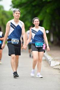 BIB: 6886, 1727
                            <button type="button" onclick="openModal(4600758)" class="btn btn-primary btn-sm float-right btn-popup" data-toggle="modal" data-target=".modal-high-quality">
                        <i class="fas fa-shopping-cart"></i> Add to Cart
                    </button>
                                            <button type="button" onclick="isThisMe(4600758, true)" class="btn btn-success btn-sm float-right btn-popup btn-isme hidden" data-toggle="tooltip" data-placement="bottom" title="นี่คือรูปของคุณใช่ไหม คลิกที่นี่เพื่อเอาเข้าอัลบั้ม">
                        <i class="fas fa-plus"></i> Add to album
                    </button>
                    <button type="button" onclick="isThisMe(4600758, false)" class="btn btn-warning btn-sm float-right btn-popup btn-isnotme hidden">
                        <i class="fas fa-ban"></i> Remove from album
                    </button>