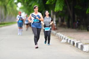 BIB: 1824
                            <button type="button" onclick="openModal(4591957)" class="btn btn-primary btn-sm float-right btn-popup" data-toggle="modal" data-target=".modal-high-quality">
                        <i class="fas fa-shopping-cart"></i> Add to Cart
                    </button>
                                            <button type="button" onclick="isThisMe(4591957, true)" class="btn btn-success btn-sm float-right btn-popup btn-isme hidden" data-toggle="tooltip" data-placement="bottom" title="นี่คือรูปของคุณใช่ไหม คลิกที่นี่เพื่อเอาเข้าอัลบั้ม">
                        <i class="fas fa-plus"></i> Add to album
                    </button>
                    <button type="button" onclick="isThisMe(4591957, false)" class="btn btn-warning btn-sm float-right btn-popup btn-isnotme hidden">
                        <i class="fas fa-ban"></i> Remove from album
                    </button>