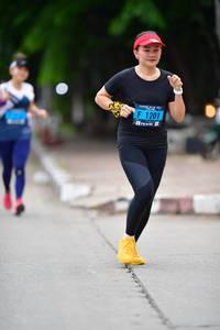 BIB: 1201
                            <button type="button" onclick="openModal(4616534)" class="btn btn-primary btn-sm float-right btn-popup" data-toggle="modal" data-target=".modal-high-quality">
                        <i class="fas fa-shopping-cart"></i> Add to Cart
                    </button>
                                            <button type="button" onclick="isThisMe(4616534, true)" class="btn btn-success btn-sm float-right btn-popup btn-isme hidden" data-toggle="tooltip" data-placement="bottom" title="นี่คือรูปของคุณใช่ไหม คลิกที่นี่เพื่อเอาเข้าอัลบั้ม">
                        <i class="fas fa-plus"></i> Add to album
                    </button>
                    <button type="button" onclick="isThisMe(4616534, false)" class="btn btn-warning btn-sm float-right btn-popup btn-isnotme hidden">
                        <i class="fas fa-ban"></i> Remove from album
                    </button>