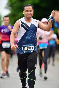 BIB: 5913
                            <button type="button" onclick="openModal(4608468)" class="btn btn-primary btn-sm float-right btn-popup" data-toggle="modal" data-target=".modal-high-quality">
                        <i class="fas fa-shopping-cart"></i> Add to Cart
                    </button>
                                            <button type="button" onclick="isThisMe(4608468, true)" class="btn btn-success btn-sm float-right btn-popup btn-isme hidden" data-toggle="tooltip" data-placement="bottom" title="นี่คือรูปของคุณใช่ไหม คลิกที่นี่เพื่อเอาเข้าอัลบั้ม">
                        <i class="fas fa-plus"></i> Add to album
                    </button>
                    <button type="button" onclick="isThisMe(4608468, false)" class="btn btn-warning btn-sm float-right btn-popup btn-isnotme hidden">
                        <i class="fas fa-ban"></i> Remove from album
                    </button>