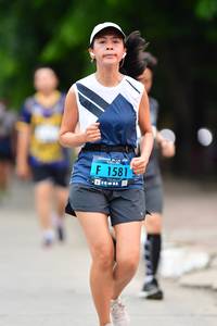 BIB: 1581
                            <button type="button" onclick="openModal(4686903)" class="btn btn-primary btn-sm float-right btn-popup" data-toggle="modal" data-target=".modal-high-quality">
                        <i class="fas fa-shopping-cart"></i> Add to Cart
                    </button>
                                            <button type="button" onclick="isThisMe(4686903, true)" class="btn btn-success btn-sm float-right btn-popup btn-isme hidden" data-toggle="tooltip" data-placement="bottom" title="นี่คือรูปของคุณใช่ไหม คลิกที่นี่เพื่อเอาเข้าอัลบั้ม">
                        <i class="fas fa-plus"></i> Add to album
                    </button>
                    <button type="button" onclick="isThisMe(4686903, false)" class="btn btn-warning btn-sm float-right btn-popup btn-isnotme hidden">
                        <i class="fas fa-ban"></i> Remove from album
                    </button>