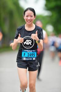 BIB: 2495
                            <button type="button" onclick="openModal(4614975)" class="btn btn-primary btn-sm float-right btn-popup" data-toggle="modal" data-target=".modal-high-quality">
                        <i class="fas fa-shopping-cart"></i> Add to Cart
                    </button>
                                            <button type="button" onclick="isThisMe(4614975, true)" class="btn btn-success btn-sm float-right btn-popup btn-isme hidden" data-toggle="tooltip" data-placement="bottom" title="นี่คือรูปของคุณใช่ไหม คลิกที่นี่เพื่อเอาเข้าอัลบั้ม">
                        <i class="fas fa-plus"></i> Add to album
                    </button>
                    <button type="button" onclick="isThisMe(4614975, false)" class="btn btn-warning btn-sm float-right btn-popup btn-isnotme hidden">
                        <i class="fas fa-ban"></i> Remove from album
                    </button>