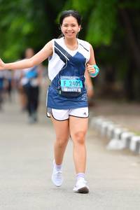 BIB: 2405
                            <button type="button" onclick="openModal(4703586)" class="btn btn-primary btn-sm float-right btn-popup" data-toggle="modal" data-target=".modal-high-quality">
                        <i class="fas fa-shopping-cart"></i> Add to Cart
                    </button>
                                            <button type="button" onclick="isThisMe(4703586, true)" class="btn btn-success btn-sm float-right btn-popup btn-isme hidden" data-toggle="tooltip" data-placement="bottom" title="นี่คือรูปของคุณใช่ไหม คลิกที่นี่เพื่อเอาเข้าอัลบั้ม">
                        <i class="fas fa-plus"></i> Add to album
                    </button>
                    <button type="button" onclick="isThisMe(4703586, false)" class="btn btn-warning btn-sm float-right btn-popup btn-isnotme hidden">
                        <i class="fas fa-ban"></i> Remove from album
                    </button>