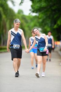 BIB: 6886
                            <button type="button" onclick="openModal(4600741)" class="btn btn-primary btn-sm float-right btn-popup" data-toggle="modal" data-target=".modal-high-quality">
                        <i class="fas fa-shopping-cart"></i> Add to Cart
                    </button>
                                            <button type="button" onclick="isThisMe(4600741, true)" class="btn btn-success btn-sm float-right btn-popup btn-isme hidden" data-toggle="tooltip" data-placement="bottom" title="นี่คือรูปของคุณใช่ไหม คลิกที่นี่เพื่อเอาเข้าอัลบั้ม">
                        <i class="fas fa-plus"></i> Add to album
                    </button>
                    <button type="button" onclick="isThisMe(4600741, false)" class="btn btn-warning btn-sm float-right btn-popup btn-isnotme hidden">
                        <i class="fas fa-ban"></i> Remove from album
                    </button>