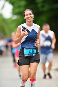 BIB: 1235
                            <button type="button" onclick="openModal(4613624)" class="btn btn-primary btn-sm float-right btn-popup" data-toggle="modal" data-target=".modal-high-quality">
                        <i class="fas fa-shopping-cart"></i> Add to Cart
                    </button>
                                            <button type="button" onclick="isThisMe(4613624, true)" class="btn btn-success btn-sm float-right btn-popup btn-isme hidden" data-toggle="tooltip" data-placement="bottom" title="นี่คือรูปของคุณใช่ไหม คลิกที่นี่เพื่อเอาเข้าอัลบั้ม">
                        <i class="fas fa-plus"></i> Add to album
                    </button>
                    <button type="button" onclick="isThisMe(4613624, false)" class="btn btn-warning btn-sm float-right btn-popup btn-isnotme hidden">
                        <i class="fas fa-ban"></i> Remove from album
                    </button>