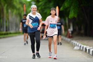 BIB: 2182, 2646
                            <button type="button" onclick="openModal(4594809)" class="btn btn-primary btn-sm float-right btn-popup" data-toggle="modal" data-target=".modal-high-quality">
                        <i class="fas fa-shopping-cart"></i> Add to Cart
                    </button>
                                            <button type="button" onclick="isThisMe(4594809, true)" class="btn btn-success btn-sm float-right btn-popup btn-isme hidden" data-toggle="tooltip" data-placement="bottom" title="นี่คือรูปของคุณใช่ไหม คลิกที่นี่เพื่อเอาเข้าอัลบั้ม">
                        <i class="fas fa-plus"></i> Add to album
                    </button>
                    <button type="button" onclick="isThisMe(4594809, false)" class="btn btn-warning btn-sm float-right btn-popup btn-isnotme hidden">
                        <i class="fas fa-ban"></i> Remove from album
                    </button>