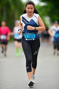 BIB: 1315
                            <button type="button" onclick="openModal(4617763)" class="btn btn-primary btn-sm float-right btn-popup" data-toggle="modal" data-target=".modal-high-quality">
                        <i class="fas fa-shopping-cart"></i> Add to Cart
                    </button>
                                            <button type="button" onclick="isThisMe(4617763, true)" class="btn btn-success btn-sm float-right btn-popup btn-isme hidden" data-toggle="tooltip" data-placement="bottom" title="นี่คือรูปของคุณใช่ไหม คลิกที่นี่เพื่อเอาเข้าอัลบั้ม">
                        <i class="fas fa-plus"></i> Add to album
                    </button>
                    <button type="button" onclick="isThisMe(4617763, false)" class="btn btn-warning btn-sm float-right btn-popup btn-isnotme hidden">
                        <i class="fas fa-ban"></i> Remove from album
                    </button>