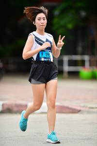 BIB: 195
                            <button type="button" onclick="openModal(4612846)" class="btn btn-primary btn-sm float-right btn-popup" data-toggle="modal" data-target=".modal-high-quality">
                        <i class="fas fa-shopping-cart"></i> Add to Cart
                    </button>
                                            <button type="button" onclick="isThisMe(4612846, true)" class="btn btn-success btn-sm float-right btn-popup btn-isme hidden" data-toggle="tooltip" data-placement="bottom" title="นี่คือรูปของคุณใช่ไหม คลิกที่นี่เพื่อเอาเข้าอัลบั้ม">
                        <i class="fas fa-plus"></i> Add to album
                    </button>
                    <button type="button" onclick="isThisMe(4612846, false)" class="btn btn-warning btn-sm float-right btn-popup btn-isnotme hidden">
                        <i class="fas fa-ban"></i> Remove from album
                    </button>