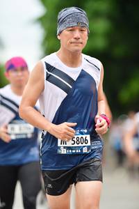 BIB: 5806
                            <button type="button" onclick="openModal(4631958)" class="btn btn-primary btn-sm float-right btn-popup" data-toggle="modal" data-target=".modal-high-quality">
                        <i class="fas fa-shopping-cart"></i> Add to Cart
                    </button>
                                            <button type="button" onclick="isThisMe(4631958, true)" class="btn btn-success btn-sm float-right btn-popup btn-isme hidden" data-toggle="tooltip" data-placement="bottom" title="นี่คือรูปของคุณใช่ไหม คลิกที่นี่เพื่อเอาเข้าอัลบั้ม">
                        <i class="fas fa-plus"></i> Add to album
                    </button>
                    <button type="button" onclick="isThisMe(4631958, false)" class="btn btn-warning btn-sm float-right btn-popup btn-isnotme hidden">
                        <i class="fas fa-ban"></i> Remove from album
                    </button>