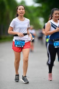 BIB: 1206
                            <button type="button" onclick="openModal(4594744)" class="btn btn-primary btn-sm float-right btn-popup" data-toggle="modal" data-target=".modal-high-quality">
                        <i class="fas fa-shopping-cart"></i> Add to Cart
                    </button>
                                            <button type="button" onclick="isThisMe(4594744, true)" class="btn btn-success btn-sm float-right btn-popup btn-isme hidden" data-toggle="tooltip" data-placement="bottom" title="นี่คือรูปของคุณใช่ไหม คลิกที่นี่เพื่อเอาเข้าอัลบั้ม">
                        <i class="fas fa-plus"></i> Add to album
                    </button>
                    <button type="button" onclick="isThisMe(4594744, false)" class="btn btn-warning btn-sm float-right btn-popup btn-isnotme hidden">
                        <i class="fas fa-ban"></i> Remove from album
                    </button>