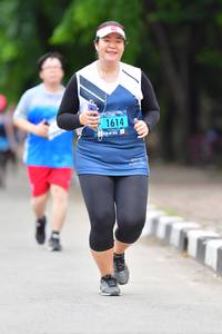 BIB: 1614
                            <button type="button" onclick="openModal(4703819)" class="btn btn-primary btn-sm float-right btn-popup" data-toggle="modal" data-target=".modal-high-quality">
                        <i class="fas fa-shopping-cart"></i> Add to Cart
                    </button>
                                            <button type="button" onclick="isThisMe(4703819, true)" class="btn btn-success btn-sm float-right btn-popup btn-isme hidden" data-toggle="tooltip" data-placement="bottom" title="นี่คือรูปของคุณใช่ไหม คลิกที่นี่เพื่อเอาเข้าอัลบั้ม">
                        <i class="fas fa-plus"></i> Add to album
                    </button>
                    <button type="button" onclick="isThisMe(4703819, false)" class="btn btn-warning btn-sm float-right btn-popup btn-isnotme hidden">
                        <i class="fas fa-ban"></i> Remove from album
                    </button>