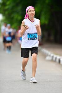 BIB: 2520
                            <button type="button" onclick="openModal(4703778)" class="btn btn-primary btn-sm float-right btn-popup" data-toggle="modal" data-target=".modal-high-quality">
                        <i class="fas fa-shopping-cart"></i> Add to Cart
                    </button>
                                            <button type="button" onclick="isThisMe(4703778, true)" class="btn btn-success btn-sm float-right btn-popup btn-isme hidden" data-toggle="tooltip" data-placement="bottom" title="นี่คือรูปของคุณใช่ไหม คลิกที่นี่เพื่อเอาเข้าอัลบั้ม">
                        <i class="fas fa-plus"></i> Add to album
                    </button>
                    <button type="button" onclick="isThisMe(4703778, false)" class="btn btn-warning btn-sm float-right btn-popup btn-isnotme hidden">
                        <i class="fas fa-ban"></i> Remove from album
                    </button>