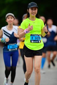 BIB: 1420, 2072
                            <button type="button" onclick="openModal(4610427)" class="btn btn-primary btn-sm float-right btn-popup" data-toggle="modal" data-target=".modal-high-quality">
                        <i class="fas fa-shopping-cart"></i> Add to Cart
                    </button>
                                            <button type="button" onclick="isThisMe(4610427, true)" class="btn btn-success btn-sm float-right btn-popup btn-isme hidden" data-toggle="tooltip" data-placement="bottom" title="นี่คือรูปของคุณใช่ไหม คลิกที่นี่เพื่อเอาเข้าอัลบั้ม">
                        <i class="fas fa-plus"></i> Add to album
                    </button>
                    <button type="button" onclick="isThisMe(4610427, false)" class="btn btn-warning btn-sm float-right btn-popup btn-isnotme hidden">
                        <i class="fas fa-ban"></i> Remove from album
                    </button>