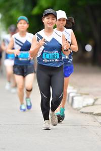 BIB: 1182
                            <button type="button" onclick="openModal(4702952)" class="btn btn-primary btn-sm float-right btn-popup" data-toggle="modal" data-target=".modal-high-quality">
                        <i class="fas fa-shopping-cart"></i> Add to Cart
                    </button>
                                            <button type="button" onclick="isThisMe(4702952, true)" class="btn btn-success btn-sm float-right btn-popup btn-isme hidden" data-toggle="tooltip" data-placement="bottom" title="นี่คือรูปของคุณใช่ไหม คลิกที่นี่เพื่อเอาเข้าอัลบั้ม">
                        <i class="fas fa-plus"></i> Add to album
                    </button>
                    <button type="button" onclick="isThisMe(4702952, false)" class="btn btn-warning btn-sm float-right btn-popup btn-isnotme hidden">
                        <i class="fas fa-ban"></i> Remove from album
                    </button>