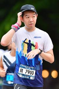 BIB: 308, 7900
                            <button type="button" onclick="openModal(4687437)" class="btn btn-primary btn-sm float-right btn-popup" data-toggle="modal" data-target=".modal-high-quality">
                        <i class="fas fa-shopping-cart"></i> Add to Cart
                    </button>
                                            <button type="button" onclick="isThisMe(4687437, true)" class="btn btn-success btn-sm float-right btn-popup btn-isme hidden" data-toggle="tooltip" data-placement="bottom" title="นี่คือรูปของคุณใช่ไหม คลิกที่นี่เพื่อเอาเข้าอัลบั้ม">
                        <i class="fas fa-plus"></i> Add to album
                    </button>
                    <button type="button" onclick="isThisMe(4687437, false)" class="btn btn-warning btn-sm float-right btn-popup btn-isnotme hidden">
                        <i class="fas fa-ban"></i> Remove from album
                    </button>