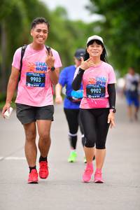 BIB: 9903, 9902
                            <button type="button" onclick="openModal(4593555)" class="btn btn-primary btn-sm float-right btn-popup" data-toggle="modal" data-target=".modal-high-quality">
                        <i class="fas fa-shopping-cart"></i> Add to Cart
                    </button>
                                            <button type="button" onclick="isThisMe(4593555, true)" class="btn btn-success btn-sm float-right btn-popup btn-isme hidden" data-toggle="tooltip" data-placement="bottom" title="นี่คือรูปของคุณใช่ไหม คลิกที่นี่เพื่อเอาเข้าอัลบั้ม">
                        <i class="fas fa-plus"></i> Add to album
                    </button>
                    <button type="button" onclick="isThisMe(4593555, false)" class="btn btn-warning btn-sm float-right btn-popup btn-isnotme hidden">
                        <i class="fas fa-ban"></i> Remove from album
                    </button>