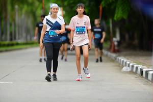 BIB: 2646, 216
                            <button type="button" onclick="openModal(4594745)" class="btn btn-primary btn-sm float-right btn-popup" data-toggle="modal" data-target=".modal-high-quality">
                        <i class="fas fa-shopping-cart"></i> Add to Cart
                    </button>
                                            <button type="button" onclick="isThisMe(4594745, true)" class="btn btn-success btn-sm float-right btn-popup btn-isme hidden" data-toggle="tooltip" data-placement="bottom" title="นี่คือรูปของคุณใช่ไหม คลิกที่นี่เพื่อเอาเข้าอัลบั้ม">
                        <i class="fas fa-plus"></i> Add to album
                    </button>
                    <button type="button" onclick="isThisMe(4594745, false)" class="btn btn-warning btn-sm float-right btn-popup btn-isnotme hidden">
                        <i class="fas fa-ban"></i> Remove from album
                    </button>