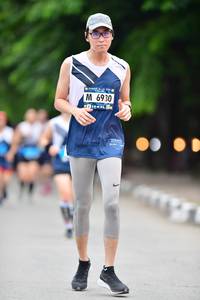 BIB: 6930
                            <button type="button" onclick="openModal(4607551)" class="btn btn-primary btn-sm float-right btn-popup" data-toggle="modal" data-target=".modal-high-quality">
                        <i class="fas fa-shopping-cart"></i> Add to Cart
                    </button>
                                            <button type="button" onclick="isThisMe(4607551, true)" class="btn btn-success btn-sm float-right btn-popup btn-isme hidden" data-toggle="tooltip" data-placement="bottom" title="นี่คือรูปของคุณใช่ไหม คลิกที่นี่เพื่อเอาเข้าอัลบั้ม">
                        <i class="fas fa-plus"></i> Add to album
                    </button>
                    <button type="button" onclick="isThisMe(4607551, false)" class="btn btn-warning btn-sm float-right btn-popup btn-isnotme hidden">
                        <i class="fas fa-ban"></i> Remove from album
                    </button>