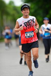 BIB: 5572
                            <button type="button" onclick="openModal(4705013)" class="btn btn-primary btn-sm float-right btn-popup" data-toggle="modal" data-target=".modal-high-quality">
                        <i class="fas fa-shopping-cart"></i> Add to Cart
                    </button>
                                            <button type="button" onclick="isThisMe(4705013, true)" class="btn btn-success btn-sm float-right btn-popup btn-isme hidden" data-toggle="tooltip" data-placement="bottom" title="นี่คือรูปของคุณใช่ไหม คลิกที่นี่เพื่อเอาเข้าอัลบั้ม">
                        <i class="fas fa-plus"></i> Add to album
                    </button>
                    <button type="button" onclick="isThisMe(4705013, false)" class="btn btn-warning btn-sm float-right btn-popup btn-isnotme hidden">
                        <i class="fas fa-ban"></i> Remove from album
                    </button>