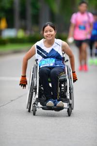 BIB: 2624
                            <button type="button" onclick="openModal(4593538)" class="btn btn-primary btn-sm float-right btn-popup" data-toggle="modal" data-target=".modal-high-quality">
                        <i class="fas fa-shopping-cart"></i> Add to Cart
                    </button>
                                            <button type="button" onclick="isThisMe(4593538, true)" class="btn btn-success btn-sm float-right btn-popup btn-isme hidden" data-toggle="tooltip" data-placement="bottom" title="นี่คือรูปของคุณใช่ไหม คลิกที่นี่เพื่อเอาเข้าอัลบั้ม">
                        <i class="fas fa-plus"></i> Add to album
                    </button>
                    <button type="button" onclick="isThisMe(4593538, false)" class="btn btn-warning btn-sm float-right btn-popup btn-isnotme hidden">
                        <i class="fas fa-ban"></i> Remove from album
                    </button>