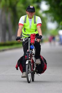 BIB: 
                            <button type="button" onclick="openModal(4704105)" class="btn btn-primary btn-sm float-right btn-popup" data-toggle="modal" data-target=".modal-high-quality">
                        <i class="fas fa-shopping-cart"></i> Add to Cart
                    </button>
                                            <button type="button" onclick="isThisMe(4704105, true)" class="btn btn-success btn-sm float-right btn-popup btn-isme hidden" data-toggle="tooltip" data-placement="bottom" title="นี่คือรูปของคุณใช่ไหม คลิกที่นี่เพื่อเอาเข้าอัลบั้ม">
                        <i class="fas fa-plus"></i> Add to album
                    </button>
                    <button type="button" onclick="isThisMe(4704105, false)" class="btn btn-warning btn-sm float-right btn-popup btn-isnotme hidden">
                        <i class="fas fa-ban"></i> Remove from album
                    </button>