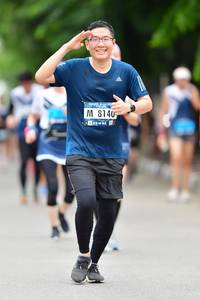 BIB: 8140
                            <button type="button" onclick="openModal(4686585)" class="btn btn-primary btn-sm float-right btn-popup" data-toggle="modal" data-target=".modal-high-quality">
                        <i class="fas fa-shopping-cart"></i> Add to Cart
                    </button>
                                            <button type="button" onclick="isThisMe(4686585, true)" class="btn btn-success btn-sm float-right btn-popup btn-isme hidden" data-toggle="tooltip" data-placement="bottom" title="นี่คือรูปของคุณใช่ไหม คลิกที่นี่เพื่อเอาเข้าอัลบั้ม">
                        <i class="fas fa-plus"></i> Add to album
                    </button>
                    <button type="button" onclick="isThisMe(4686585, false)" class="btn btn-warning btn-sm float-right btn-popup btn-isnotme hidden">
                        <i class="fas fa-ban"></i> Remove from album
                    </button>