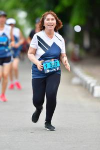 BIB: 2127
                            <button type="button" onclick="openModal(4704784)" class="btn btn-primary btn-sm float-right btn-popup" data-toggle="modal" data-target=".modal-high-quality">
                        <i class="fas fa-shopping-cart"></i> Add to Cart
                    </button>
                                            <button type="button" onclick="isThisMe(4704784, true)" class="btn btn-success btn-sm float-right btn-popup btn-isme hidden" data-toggle="tooltip" data-placement="bottom" title="นี่คือรูปของคุณใช่ไหม คลิกที่นี่เพื่อเอาเข้าอัลบั้ม">
                        <i class="fas fa-plus"></i> Add to album
                    </button>
                    <button type="button" onclick="isThisMe(4704784, false)" class="btn btn-warning btn-sm float-right btn-popup btn-isnotme hidden">
                        <i class="fas fa-ban"></i> Remove from album
                    </button>