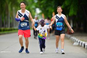 BIB: 7611, 2151
                            <button type="button" onclick="openModal(4594474)" class="btn btn-primary btn-sm float-right btn-popup" data-toggle="modal" data-target=".modal-high-quality">
                        <i class="fas fa-shopping-cart"></i> Add to Cart
                    </button>
                                            <button type="button" onclick="isThisMe(4594474, true)" class="btn btn-success btn-sm float-right btn-popup btn-isme hidden" data-toggle="tooltip" data-placement="bottom" title="นี่คือรูปของคุณใช่ไหม คลิกที่นี่เพื่อเอาเข้าอัลบั้ม">
                        <i class="fas fa-plus"></i> Add to album
                    </button>
                    <button type="button" onclick="isThisMe(4594474, false)" class="btn btn-warning btn-sm float-right btn-popup btn-isnotme hidden">
                        <i class="fas fa-ban"></i> Remove from album
                    </button>