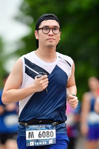 BIB: 6080
                            <button type="button" onclick="openModal(4687728)" class="btn btn-primary btn-sm float-right btn-popup" data-toggle="modal" data-target=".modal-high-quality">
                        <i class="fas fa-shopping-cart"></i> Add to Cart
                    </button>
                                            <button type="button" onclick="isThisMe(4687728, true)" class="btn btn-success btn-sm float-right btn-popup btn-isme hidden" data-toggle="tooltip" data-placement="bottom" title="นี่คือรูปของคุณใช่ไหม คลิกที่นี่เพื่อเอาเข้าอัลบั้ม">
                        <i class="fas fa-plus"></i> Add to album
                    </button>
                    <button type="button" onclick="isThisMe(4687728, false)" class="btn btn-warning btn-sm float-right btn-popup btn-isnotme hidden">
                        <i class="fas fa-ban"></i> Remove from album
                    </button>