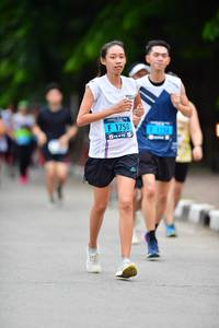 BIB: 1750, 1258
                            <button type="button" onclick="openModal(4608016)" class="btn btn-primary btn-sm float-right btn-popup" data-toggle="modal" data-target=".modal-high-quality">
                        <i class="fas fa-shopping-cart"></i> Add to Cart
                    </button>
                                            <button type="button" onclick="isThisMe(4608016, true)" class="btn btn-success btn-sm float-right btn-popup btn-isme hidden" data-toggle="tooltip" data-placement="bottom" title="นี่คือรูปของคุณใช่ไหม คลิกที่นี่เพื่อเอาเข้าอัลบั้ม">
                        <i class="fas fa-plus"></i> Add to album
                    </button>
                    <button type="button" onclick="isThisMe(4608016, false)" class="btn btn-warning btn-sm float-right btn-popup btn-isnotme hidden">
                        <i class="fas fa-ban"></i> Remove from album
                    </button>