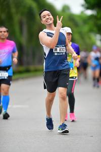 BIB: 8202
                            <button type="button" onclick="openModal(4612297)" class="btn btn-primary btn-sm float-right btn-popup" data-toggle="modal" data-target=".modal-high-quality">
                        <i class="fas fa-shopping-cart"></i> Add to Cart
                    </button>
                                            <button type="button" onclick="isThisMe(4612297, true)" class="btn btn-success btn-sm float-right btn-popup btn-isme hidden" data-toggle="tooltip" data-placement="bottom" title="นี่คือรูปของคุณใช่ไหม คลิกที่นี่เพื่อเอาเข้าอัลบั้ม">
                        <i class="fas fa-plus"></i> Add to album
                    </button>
                    <button type="button" onclick="isThisMe(4612297, false)" class="btn btn-warning btn-sm float-right btn-popup btn-isnotme hidden">
                        <i class="fas fa-ban"></i> Remove from album
                    </button>