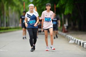 BIB: 2646, 2182
                            <button type="button" onclick="openModal(4594807)" class="btn btn-primary btn-sm float-right btn-popup" data-toggle="modal" data-target=".modal-high-quality">
                        <i class="fas fa-shopping-cart"></i> Add to Cart
                    </button>
                                            <button type="button" onclick="isThisMe(4594807, true)" class="btn btn-success btn-sm float-right btn-popup btn-isme hidden" data-toggle="tooltip" data-placement="bottom" title="นี่คือรูปของคุณใช่ไหม คลิกที่นี่เพื่อเอาเข้าอัลบั้ม">
                        <i class="fas fa-plus"></i> Add to album
                    </button>
                    <button type="button" onclick="isThisMe(4594807, false)" class="btn btn-warning btn-sm float-right btn-popup btn-isnotme hidden">
                        <i class="fas fa-ban"></i> Remove from album
                    </button>