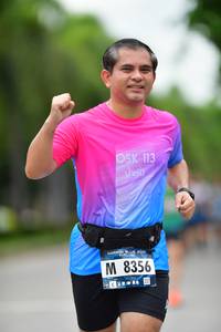 BIB: 113, 8356
                            <button type="button" onclick="openModal(4612370)" class="btn btn-primary btn-sm float-right btn-popup" data-toggle="modal" data-target=".modal-high-quality">
                        <i class="fas fa-shopping-cart"></i> Add to Cart
                    </button>
                                            <button type="button" onclick="isThisMe(4612370, true)" class="btn btn-success btn-sm float-right btn-popup btn-isme hidden" data-toggle="tooltip" data-placement="bottom" title="นี่คือรูปของคุณใช่ไหม คลิกที่นี่เพื่อเอาเข้าอัลบั้ม">
                        <i class="fas fa-plus"></i> Add to album
                    </button>
                    <button type="button" onclick="isThisMe(4612370, false)" class="btn btn-warning btn-sm float-right btn-popup btn-isnotme hidden">
                        <i class="fas fa-ban"></i> Remove from album
                    </button>