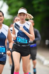 BIB: 2120
                            <button type="button" onclick="openModal(4604975)" class="btn btn-primary btn-sm float-right btn-popup" data-toggle="modal" data-target=".modal-high-quality">
                        <i class="fas fa-shopping-cart"></i> Add to Cart
                    </button>
                                            <button type="button" onclick="isThisMe(4604975, true)" class="btn btn-success btn-sm float-right btn-popup btn-isme hidden" data-toggle="tooltip" data-placement="bottom" title="นี่คือรูปของคุณใช่ไหม คลิกที่นี่เพื่อเอาเข้าอัลบั้ม">
                        <i class="fas fa-plus"></i> Add to album
                    </button>
                    <button type="button" onclick="isThisMe(4604975, false)" class="btn btn-warning btn-sm float-right btn-popup btn-isnotme hidden">
                        <i class="fas fa-ban"></i> Remove from album
                    </button>