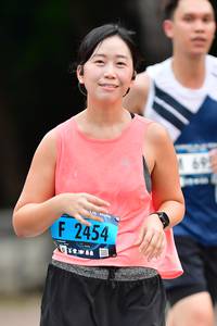 BIB: 2454, 090
                            <button type="button" onclick="openModal(4687443)" class="btn btn-primary btn-sm float-right btn-popup" data-toggle="modal" data-target=".modal-high-quality">
                        <i class="fas fa-shopping-cart"></i> Add to Cart
                    </button>
                                            <button type="button" onclick="isThisMe(4687443, true)" class="btn btn-success btn-sm float-right btn-popup btn-isme hidden" data-toggle="tooltip" data-placement="bottom" title="นี่คือรูปของคุณใช่ไหม คลิกที่นี่เพื่อเอาเข้าอัลบั้ม">
                        <i class="fas fa-plus"></i> Add to album
                    </button>
                    <button type="button" onclick="isThisMe(4687443, false)" class="btn btn-warning btn-sm float-right btn-popup btn-isnotme hidden">
                        <i class="fas fa-ban"></i> Remove from album
                    </button>