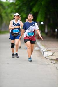 BIB: 1676, 1029
                            <button type="button" onclick="openModal(4600046)" class="btn btn-primary btn-sm float-right btn-popup" data-toggle="modal" data-target=".modal-high-quality">
                        <i class="fas fa-shopping-cart"></i> Add to Cart
                    </button>
                                            <button type="button" onclick="isThisMe(4600046, true)" class="btn btn-success btn-sm float-right btn-popup btn-isme hidden" data-toggle="tooltip" data-placement="bottom" title="นี่คือรูปของคุณใช่ไหม คลิกที่นี่เพื่อเอาเข้าอัลบั้ม">
                        <i class="fas fa-plus"></i> Add to album
                    </button>
                    <button type="button" onclick="isThisMe(4600046, false)" class="btn btn-warning btn-sm float-right btn-popup btn-isnotme hidden">
                        <i class="fas fa-ban"></i> Remove from album
                    </button>