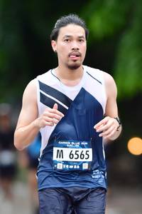 BIB: 6565
                            <button type="button" onclick="openModal(4687631)" class="btn btn-primary btn-sm float-right btn-popup" data-toggle="modal" data-target=".modal-high-quality">
                        <i class="fas fa-shopping-cart"></i> Add to Cart
                    </button>
                                            <button type="button" onclick="isThisMe(4687631, true)" class="btn btn-success btn-sm float-right btn-popup btn-isme hidden" data-toggle="tooltip" data-placement="bottom" title="นี่คือรูปของคุณใช่ไหม คลิกที่นี่เพื่อเอาเข้าอัลบั้ม">
                        <i class="fas fa-plus"></i> Add to album
                    </button>
                    <button type="button" onclick="isThisMe(4687631, false)" class="btn btn-warning btn-sm float-right btn-popup btn-isnotme hidden">
                        <i class="fas fa-ban"></i> Remove from album
                    </button>