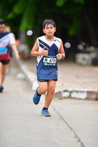 BIB: 6710
                            <button type="button" onclick="openModal(4600037)" class="btn btn-primary btn-sm float-right btn-popup" data-toggle="modal" data-target=".modal-high-quality">
                        <i class="fas fa-shopping-cart"></i> Add to Cart
                    </button>
                                            <button type="button" onclick="isThisMe(4600037, true)" class="btn btn-success btn-sm float-right btn-popup btn-isme hidden" data-toggle="tooltip" data-placement="bottom" title="นี่คือรูปของคุณใช่ไหม คลิกที่นี่เพื่อเอาเข้าอัลบั้ม">
                        <i class="fas fa-plus"></i> Add to album
                    </button>
                    <button type="button" onclick="isThisMe(4600037, false)" class="btn btn-warning btn-sm float-right btn-popup btn-isnotme hidden">
                        <i class="fas fa-ban"></i> Remove from album
                    </button>